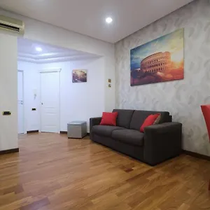 Casa Sinuessa Roma